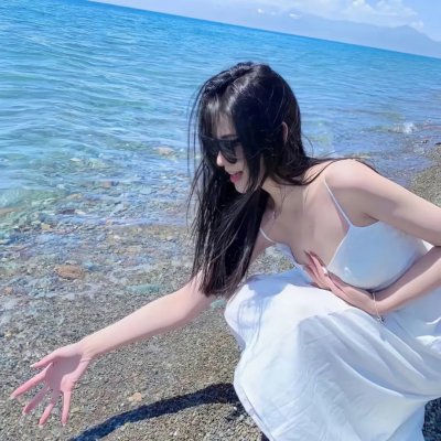 立地成魔海报